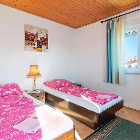 Quaint In With Balcony